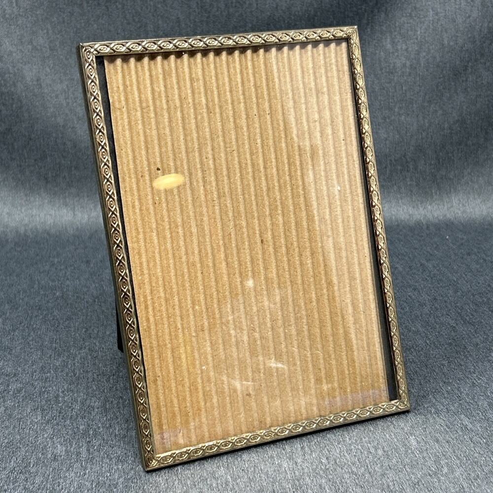 Vintage Brass Gold Metal Picture Frame MCM 5x7 Ornate Tabletop Easel Stand